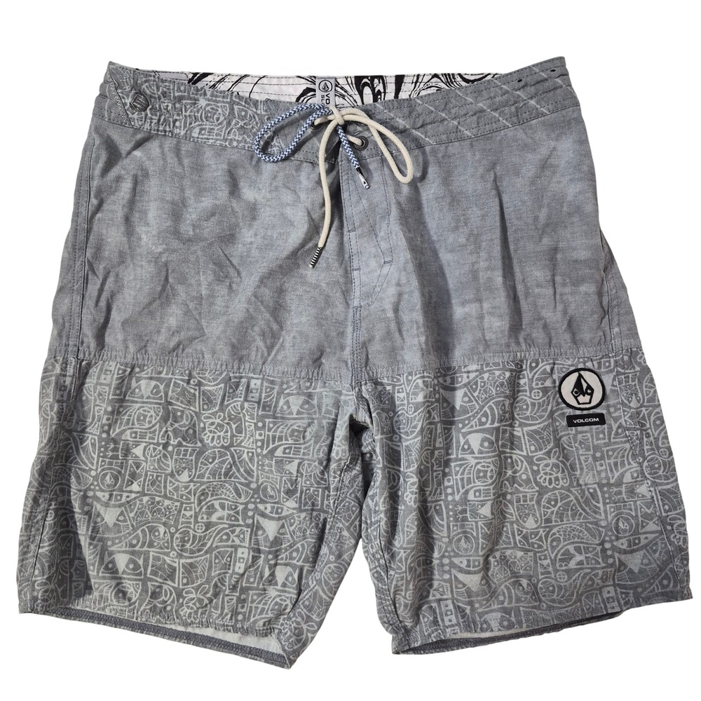 Volcom Board Shorts Mens 32 Gray‎ Slingers Tribal Print Hybrid A0811604